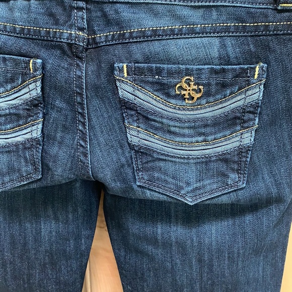 Guess Premium Jeans - Picture 7 of 7